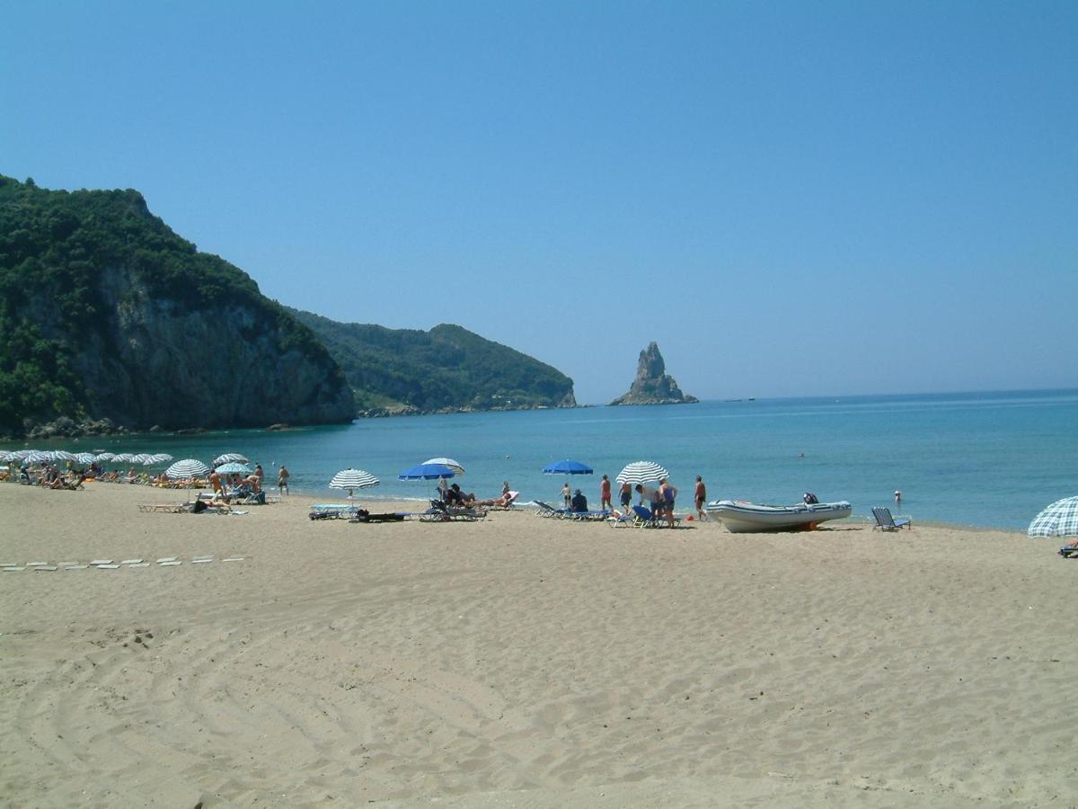 Holiday Apartments Maria With Pool - Agios Gordios Beach Exterior photo